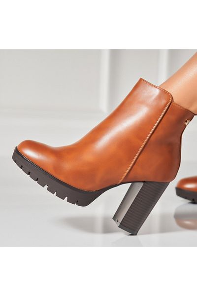 Joana Women's Camel Fur-lined Ankle Boots Made of Ecological Leather Aleksa