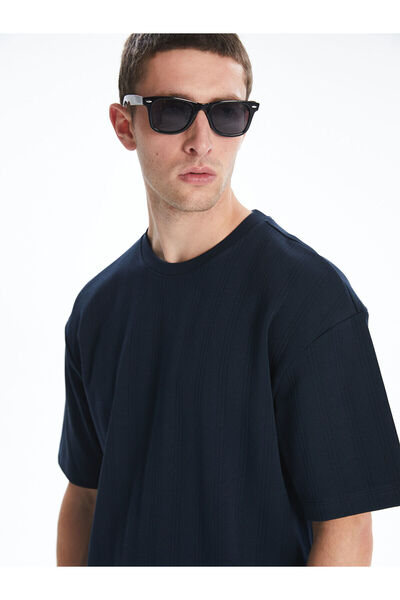 LC Waikiki طاقم الرقبة تي شيرت رجالي