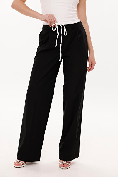 LA PANTE Kadın Pantolon Beli Lastikli Bağcıklı Yancepli Geniş Paça Siyah Pantolon Kadın Kemer Garnili
