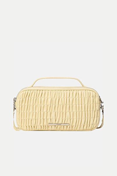 Calvin Klein Ruched Crossbody Camera Bag Women's White Bag Lv04K3184G-Rm0