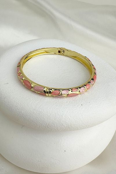 Modex Special Series Enameled Round Details Handcuff Bracelet (Diameter: 6cm)