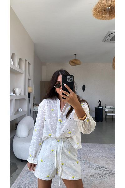 Buket Teke White Floral Embroidered Shorts Fisto Suit