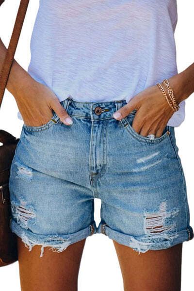 StreetWear Outlet Blugi Scurti Dama, Cu Buzunare Oblice Si Aspect Retro Si Rupturi