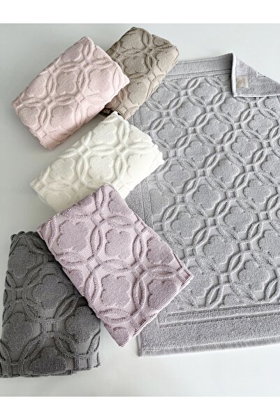 sarra 50X70 Clover Foot Towel - Cream