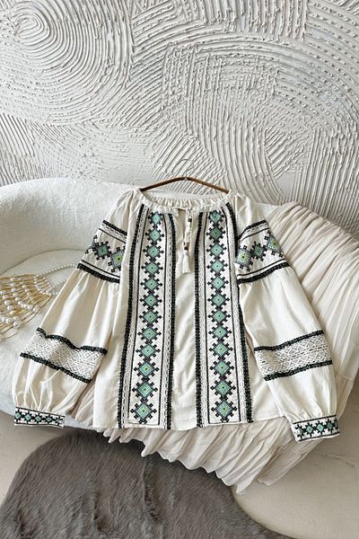 Poliyance Elias Ecru Blouse