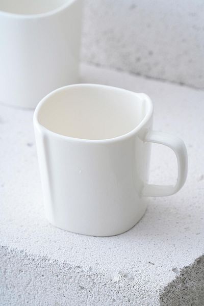 ACAR Nero Porcelain Mug