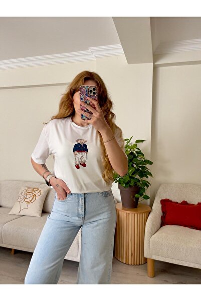 ESRA ÜNLÜ BUTİK Esra Ünlü Beyaz Teddy Bear Nakışlı T-shirt Oversize
