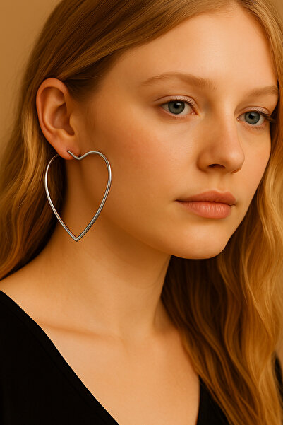 Lorvia Gümüş Renk Kadın Kalp Model Büyük Halka Küpe - Modern ve Zarif Tasarım