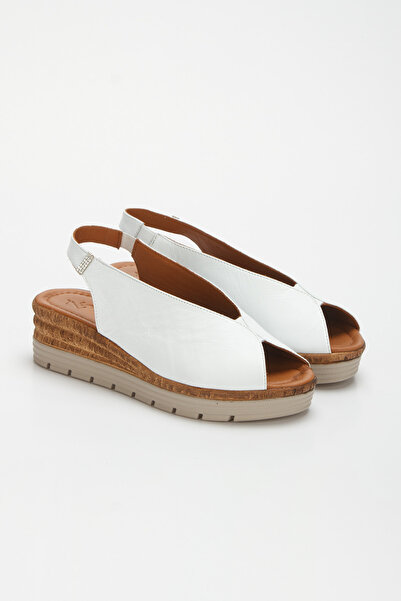 PASSAGE SHOES Women's Genuine Leather Wedge Heeled Sandals 6317 White