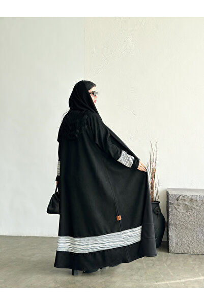 elegant hijab عباية شامواه بخطوط مميزة