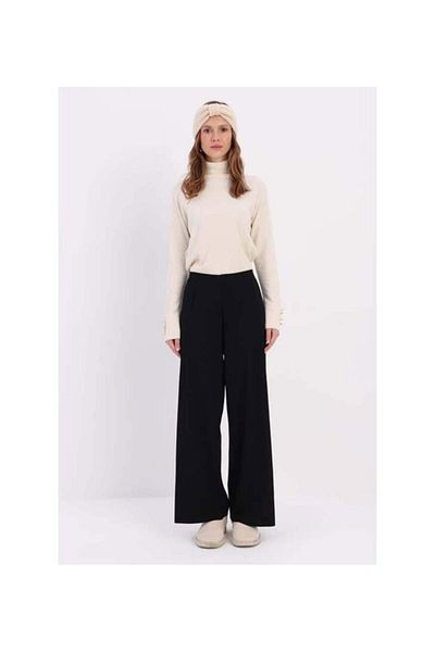 STF MODA Women's Black Baggy Tricot Pants