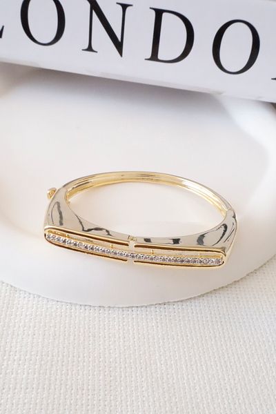 DEMOKAN Women's Bracelet Imported Vip Series Baguette Model Angled Tarnish-Free Handcuff Bracelet