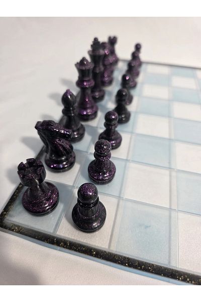 Finecraft Handmade Epoxy Resin Chessboard – Semi-Transparent Blue/Black Border with Gold Foil