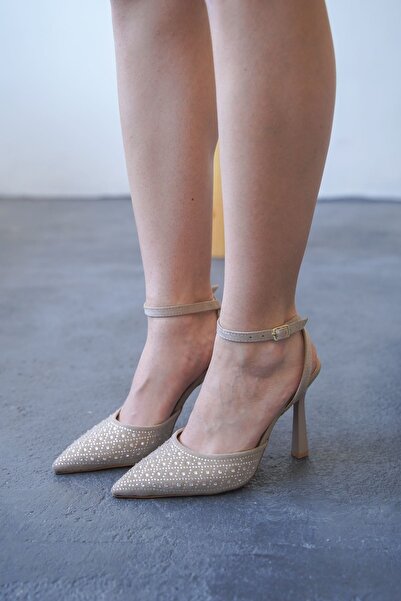 GOFFSHOES حذاء جيف نسائي بكعب رفيع مرصع بالأحجار - جلد