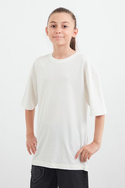 Fulla Moda Girl's T-Shirt with Rose Print on the Back