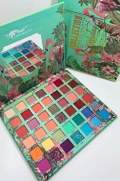 ESSFASIHON Flamingo 42-Piece Eyeshadow