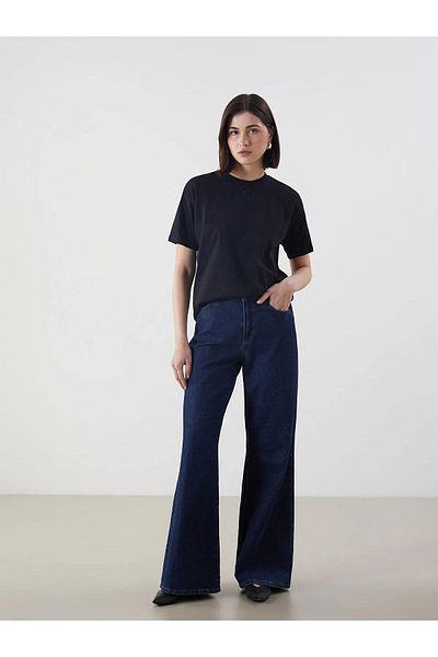 LC Waikiki Γυναικείο μπλουζάκι LCW Modest Crew Neck Stoned (S5)