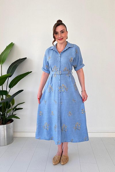 MaziButik Φόρεμα με κέντημα λουλουδιών μπλε