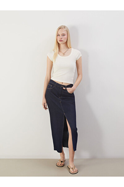 LC Waikiki تنورة جينز ذات قصة قياسية من Özmarka للموسم الجديد