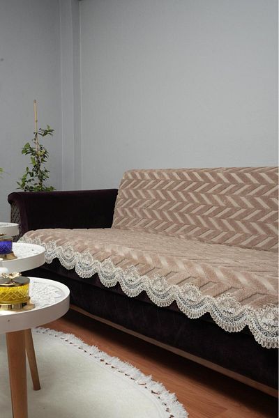 DECORA CASA HOME COLLECTİON Плюшен памучен калъф за диван с дантелена бродерия, гъбена основа, неплъзгащ се калъф за диван/легло |
