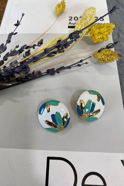 İthal 1521 Imported Flower Embroidered Earrings