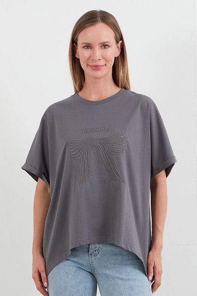 Fulla Moda Tricou oversize cu text și broderie cu fundă