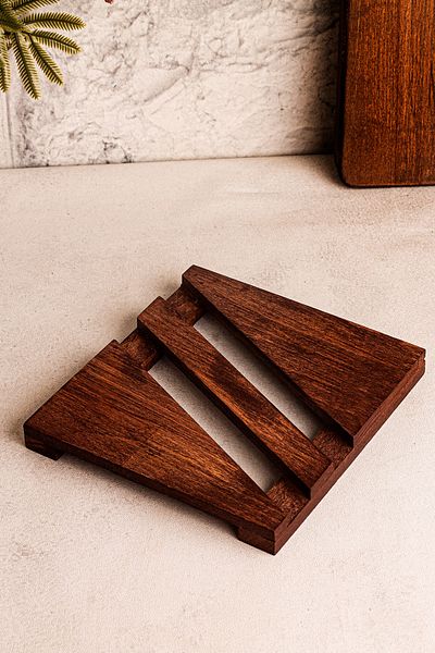 Snippy Bety - Wooden Square Trivet