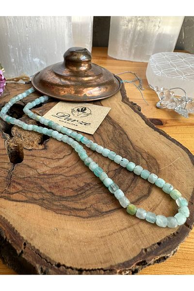 parze doğaltaş Amazonite Cube Cut Array Necklace