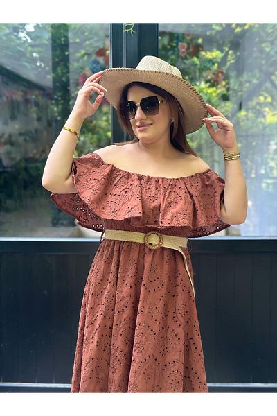 MELTEM TUĞAN Lace Brode Dress with Elastic Shoulder Brown