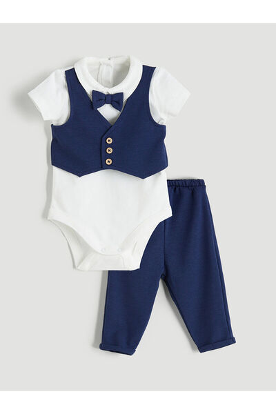 LC Waikiki مجموعة إلسيفا إيكرو قميص وشورت وسترة للأولاد الصغار طقم من 3 قطع