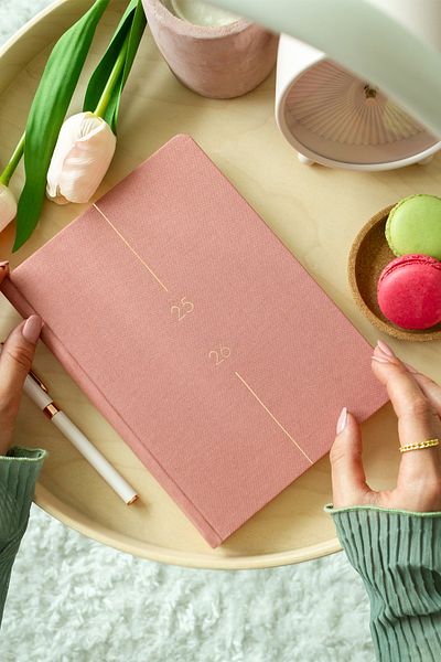 Matt Notebook 2025-2026 A5 Λινό Ακαδημαϊκό Ατζέντα 15x21 cm - 17 Μηνιαίο Ροζ