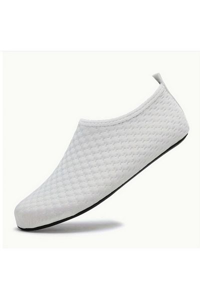 SOSYETEZGAHI White Beach Water Shoes - Non-Slip Soles Quick Dry Pool Slippers Shoes - Non-Slip Soles