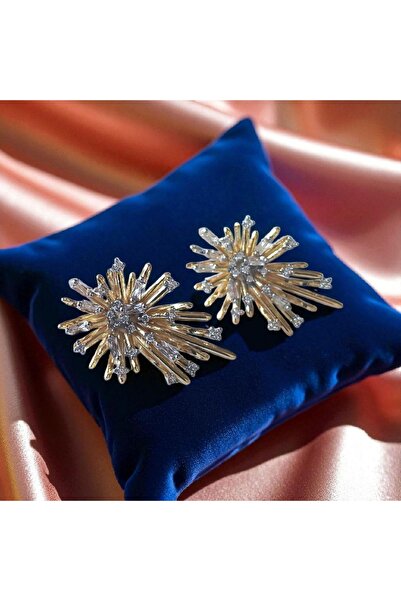 Fundéa Jewelry Işıltı Patlaması Küpe isimli, Trend takı, Işıltılı Şık Parlak Küpe, modern tarz