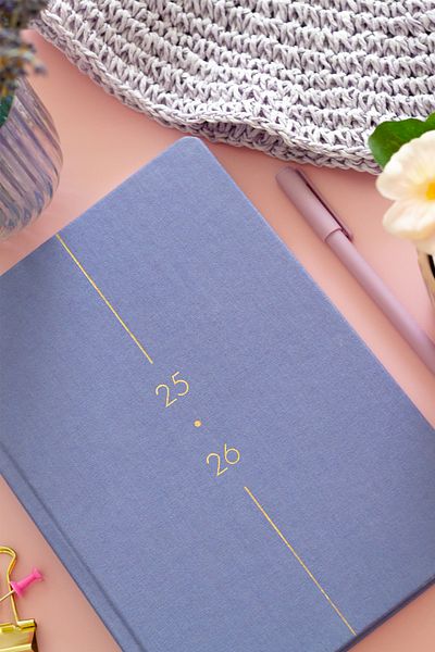 Matt Notebook 2025-2026 Α5 Λινό Ακαδημαϊκό Ατζέντα 15x21 cm - 17 Μηνιαίο Λιλά