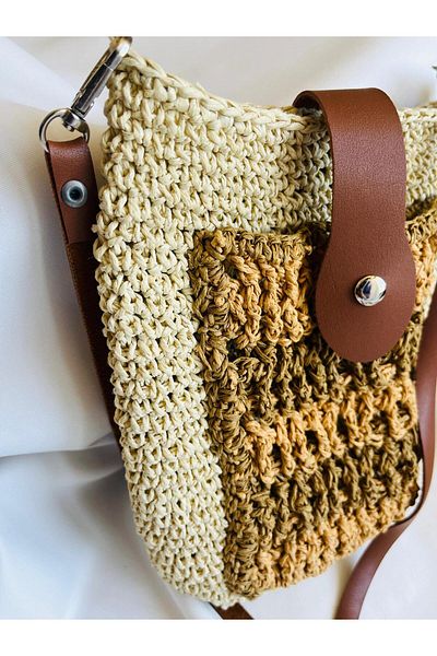 ESDE Beige Color Front Pocket Design Hand Knitted Straw Bag Medium Size