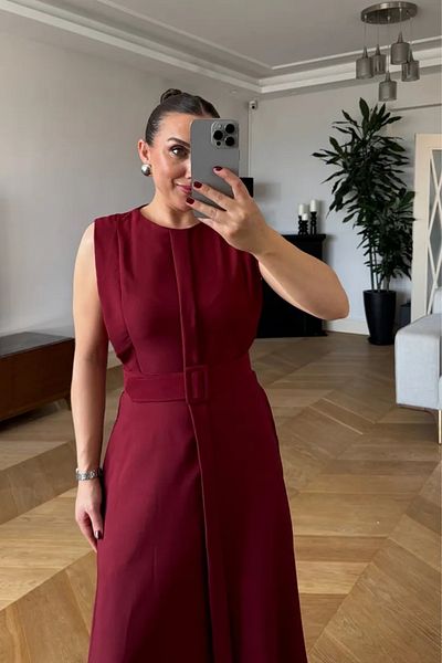 Tuba Butik Zero Sleeve Midi Flared Dress