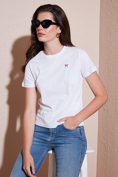 Lela Tricou din bumbac, slim, cu decolteu, cu detalii minimal de prelucrare, tricou 5866398