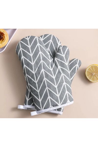 E.V.A. Home Decor Sacha Patterned Grey Oven Mitts