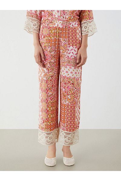 LC Waikiki Pink Women's Trousers with Elastic Waist and Lace Detail