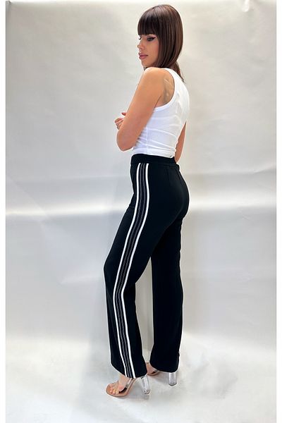 IFASTFASHION High-waisted flared pants with side stripes – elegant and modern cut