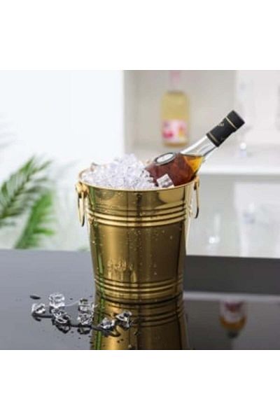 Blusmart Stainless steel shaker, Ø20 xH 20 cm, gold finish