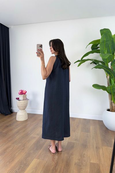 BİRCANÇİL Yerta Navy Blue Neck Detailed Maxi Dress