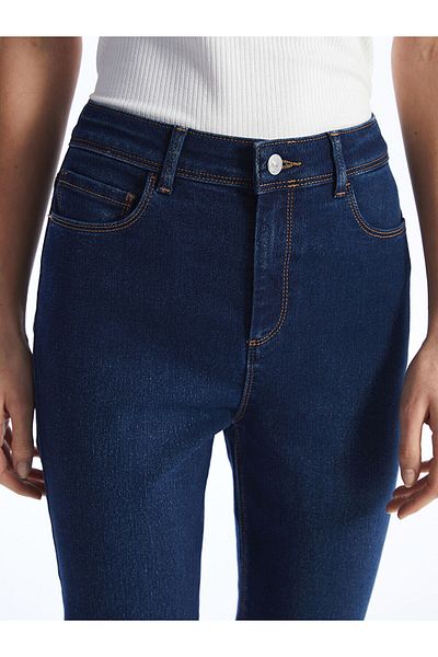 LC Waikiki Pantaloni slim pentru femei