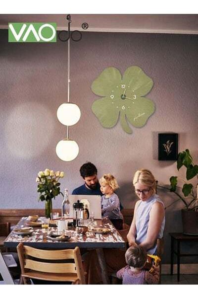 VAODO 4 Leaf Clover Wall Clock Silent Non Ticking Clock Creative Clock Battery Powered Decorative Home