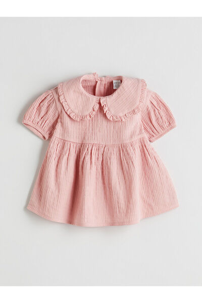 LC Waikiki Βρεφικό φόρεμα με λαιμόκοψη και λαστιχένιο μανίκι