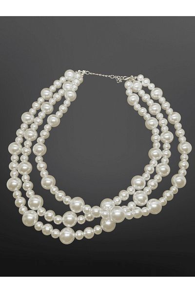 FM 3 Row Layered Pearl Model Bijoux Necklace |   Vintage Style |   Elegant & Flashy Jewelry