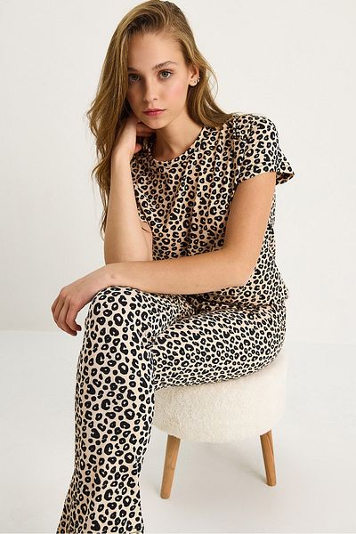 Bianco Lucci Set de pijamale pentru femei, cu model leopard, cu mânecă scurtă, cu talie elastică 60283475