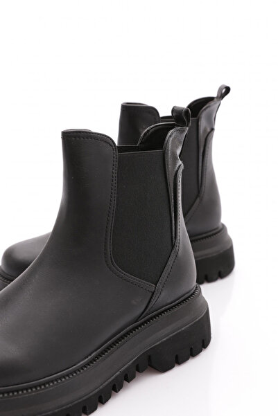 DGN 2769-2027 Kalin Taban Kisa Kadin Bot