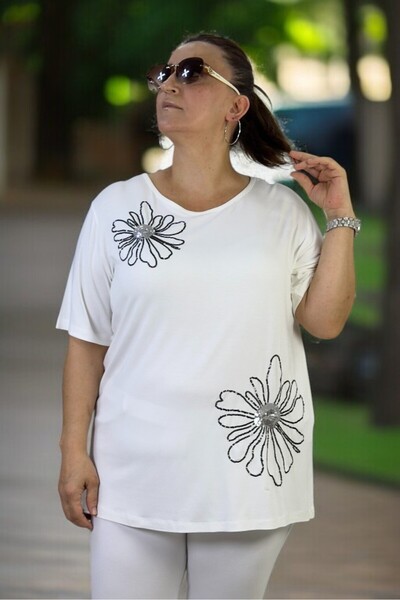 yagmurberen بلوزة PUL PAYET مطرزة بالزهور وياقة دائرية مقاس كبير