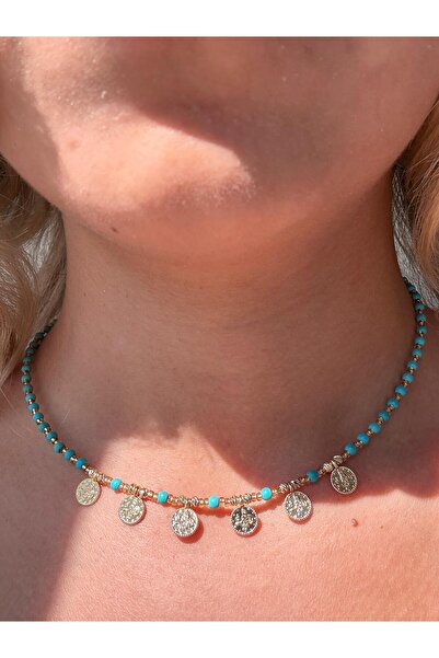 Vinlora Design قلادة مصنوعة يدويًا من الخرز الأزرق مع تفاصيل ميدالية - تصميم ...